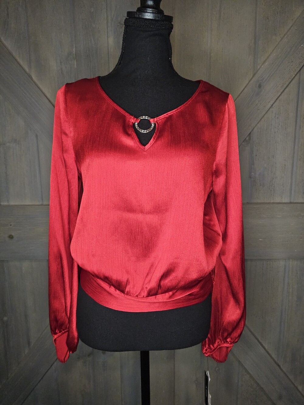 Amy Byer NWT Red Satin Keyhole Blouse Women's Size Small